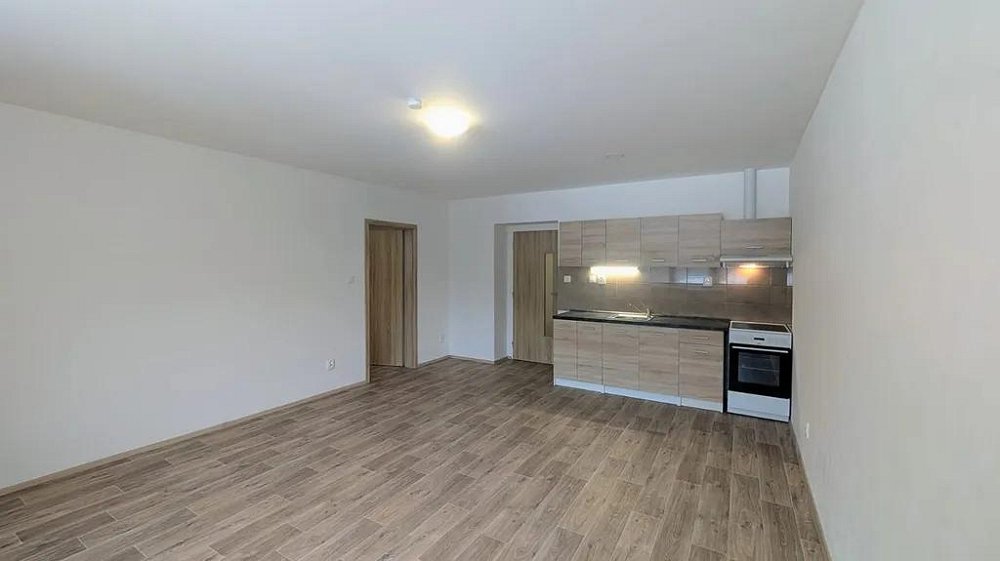 2+kk, U Koupaliště, Peruc, Louny, Ústecký kraj