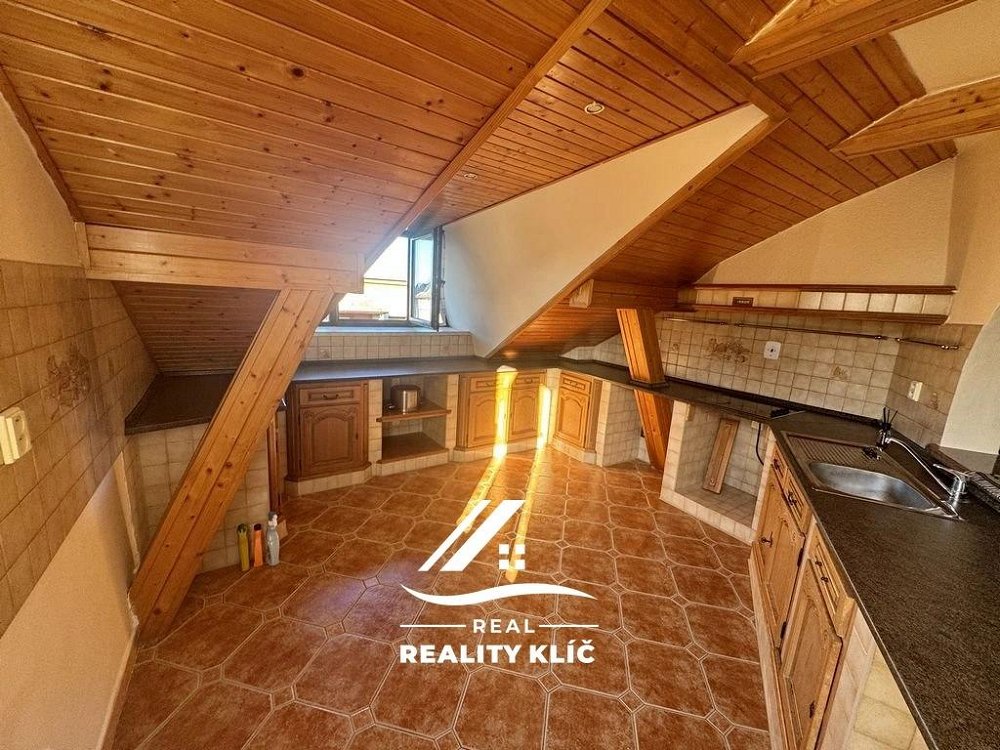 atypický, Kolejní, Hlučín, Opava, Moravskoslezský kraj