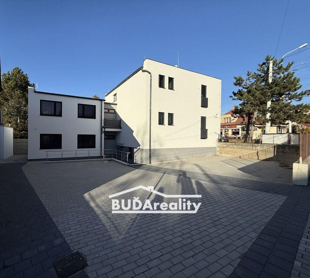 2+kk, tř. Osvobození, Otrokovice, Zlín, Zlínský kraj