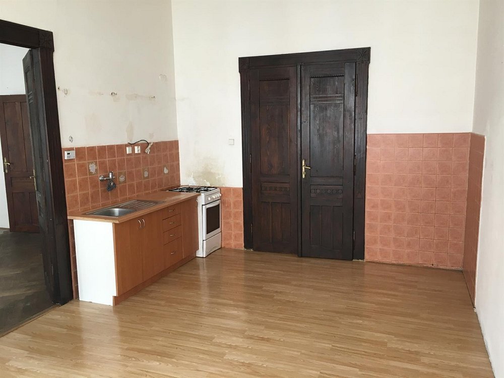 1+1, Nerudovo náměstí, Žatec, Louny, Ústecký kraj