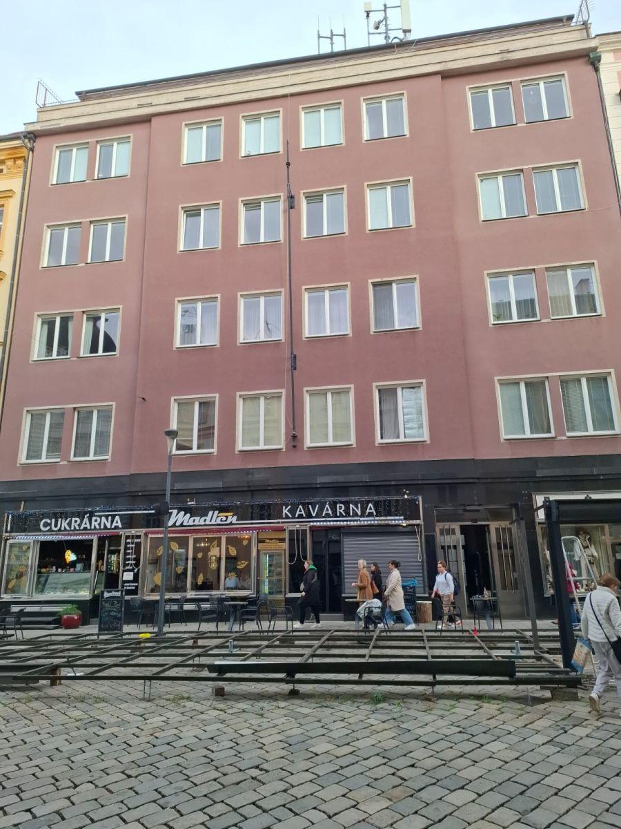 2+1, Dolní náměstí, Olomouc, Olomoucký kraj