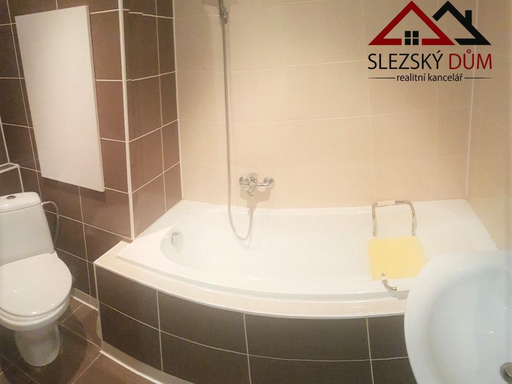 2+1, Kosmonautů, Karviná, Moravskoslezský kraj