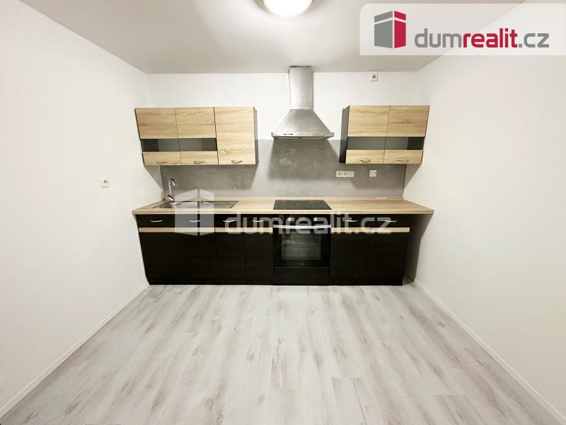 2+1, U Kapličky, Lahošť, Teplice, Ústecký kraj