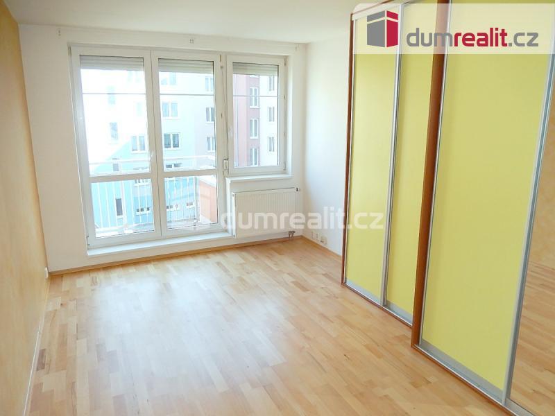 1+kk, Merhoutova, Praha 4 - Kunratice