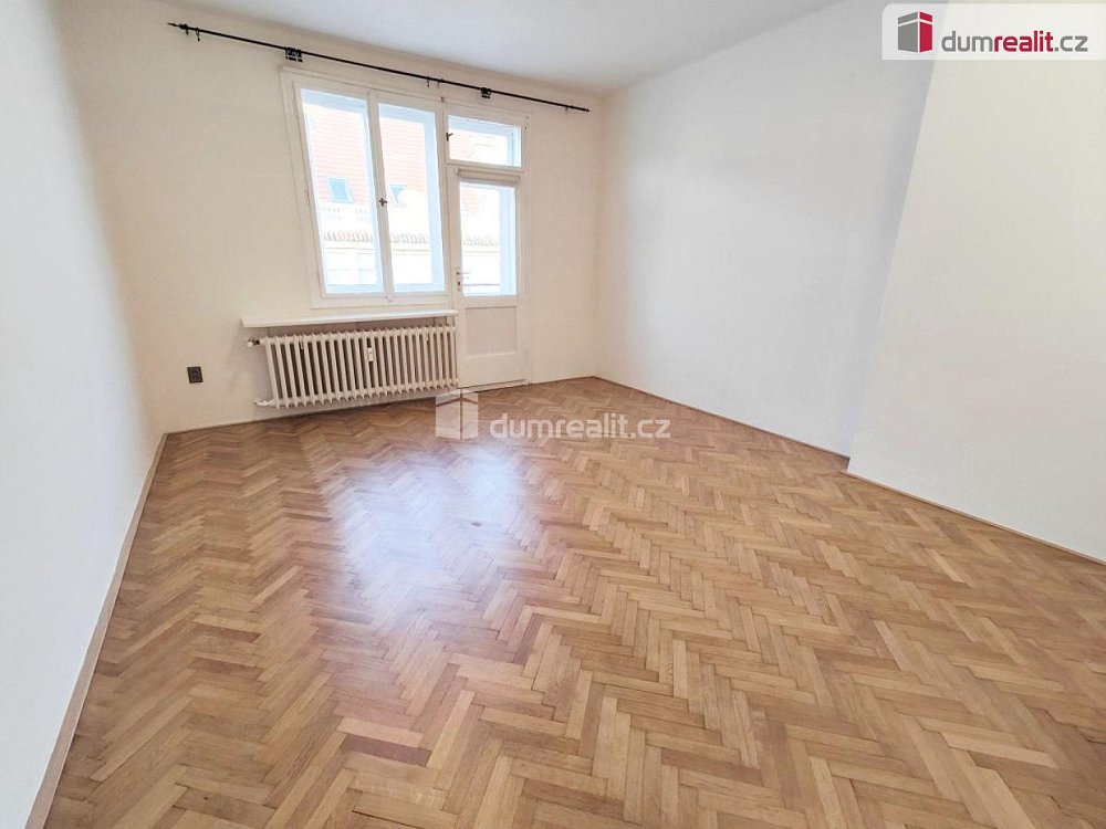 2+kk, Vrázova, Praha 5 - Smíchov
