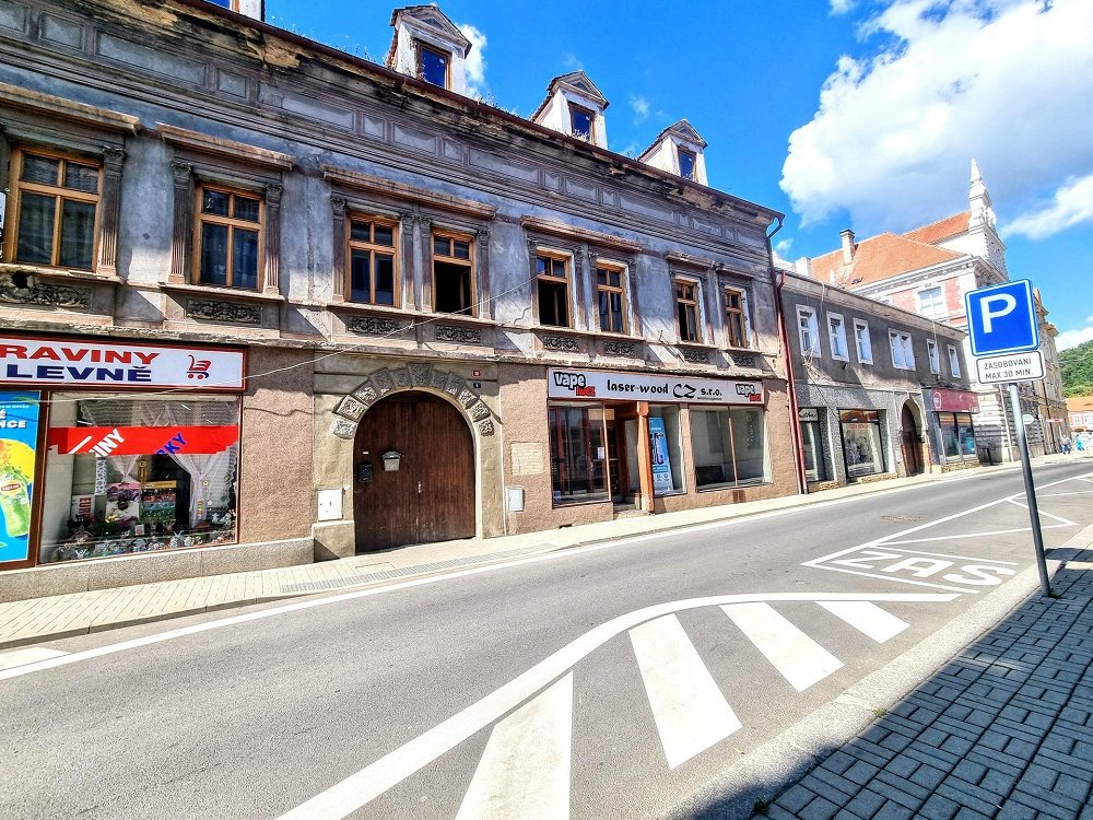 1+1, Seifertova, Bílina, Teplice, Ústecký kraj