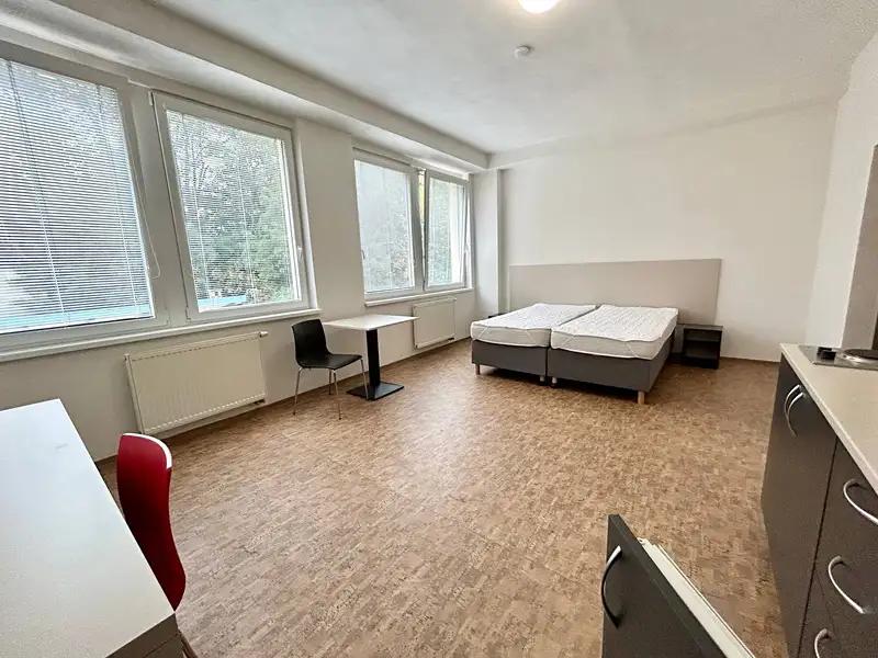 1+kk, Křížová, Praha 5 - Smíchov