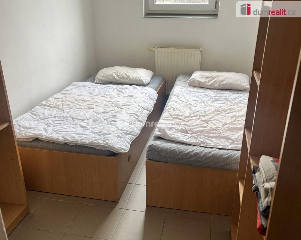 1+kk, Za tratí, Praha 9 - Čakovice