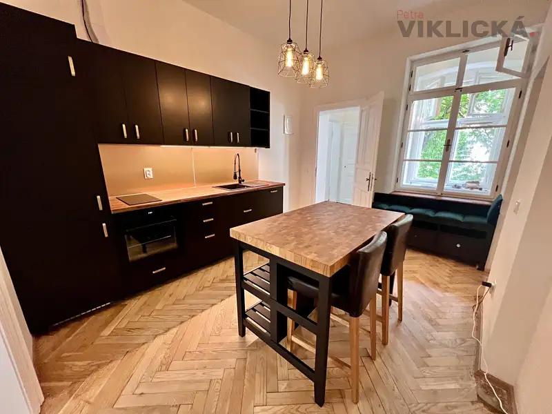 1+1, Lublaňská, Praha 2 - Vinohrady