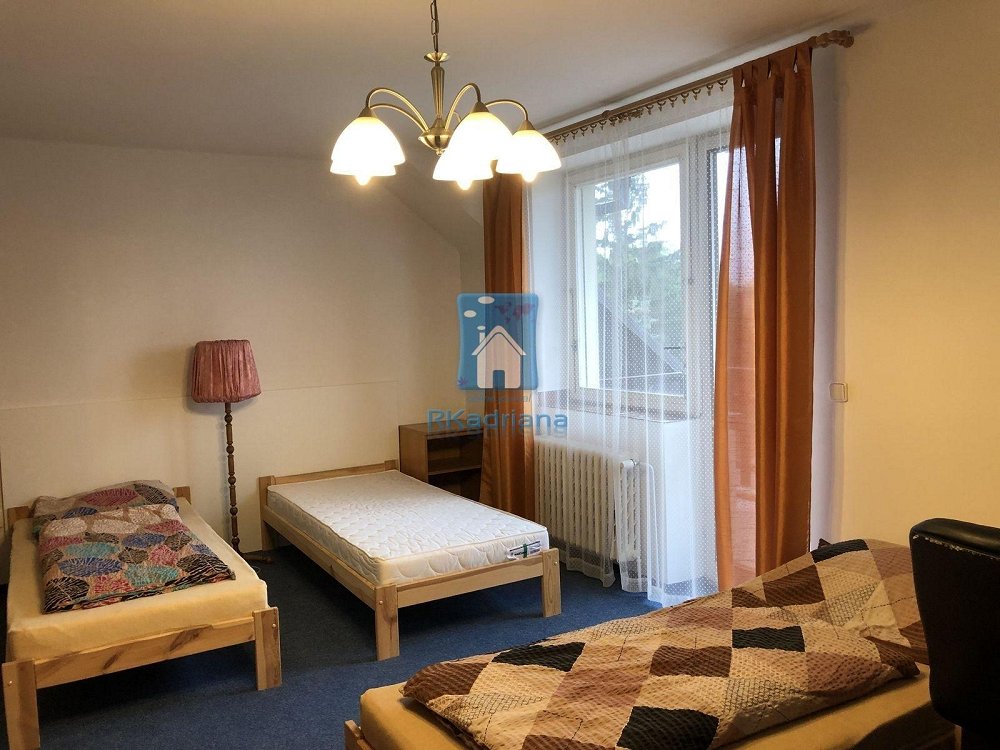 pokoj, K vilkám, Praha 10 - Dubeč