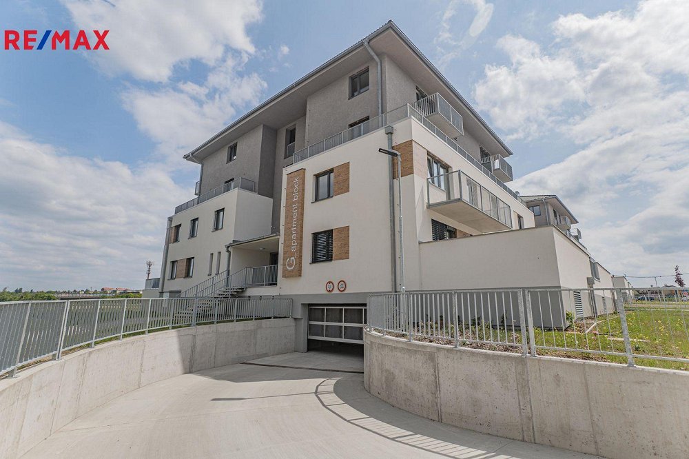 1+kk, Želetická, Praha 5 - Sobín