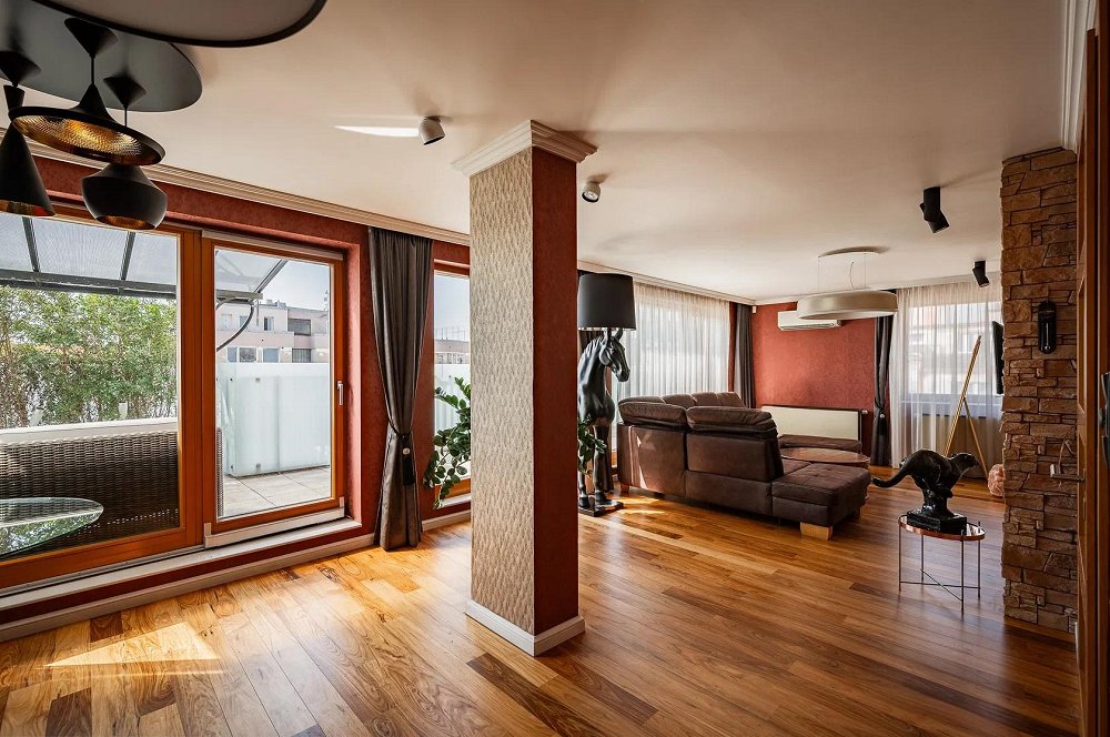 3+kk, Komunardů, Praha 7 - Holešovice
