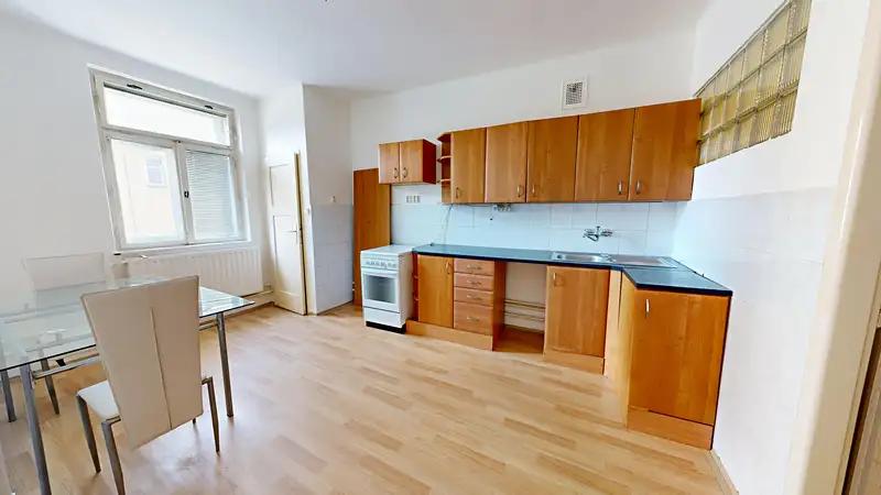 2+1, Dolní náměstí, Opava, Moravskoslezský kraj