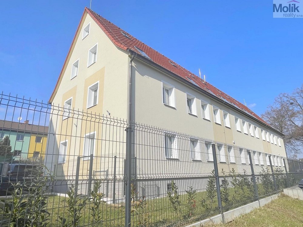 2+kk, Hollarova, Most, Ústecký kraj