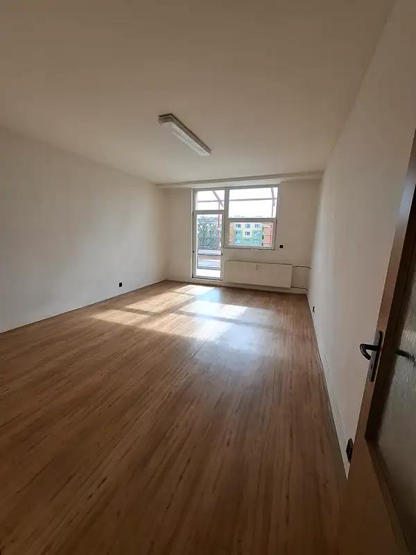 1+1, Sídliště Za Chlumem, Bílina, Teplice, Ústecký kraj