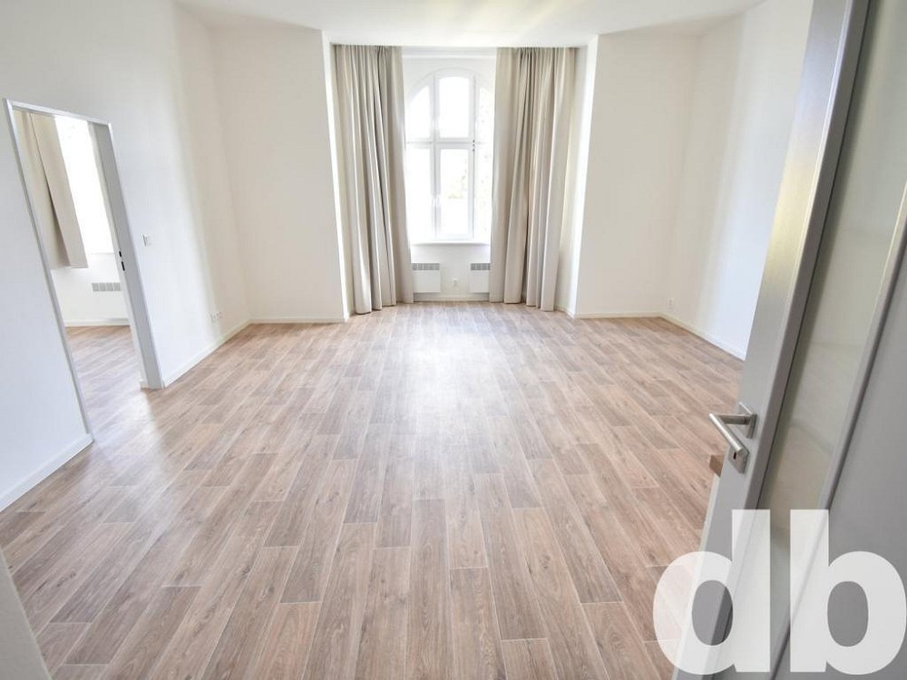3+kk, Táborská, Karlovy Vary, Karlovarský kraj