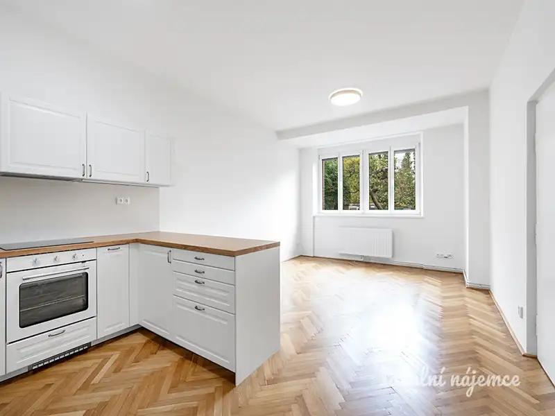 3+kk, Komornická, Praha 6 - Dejvice