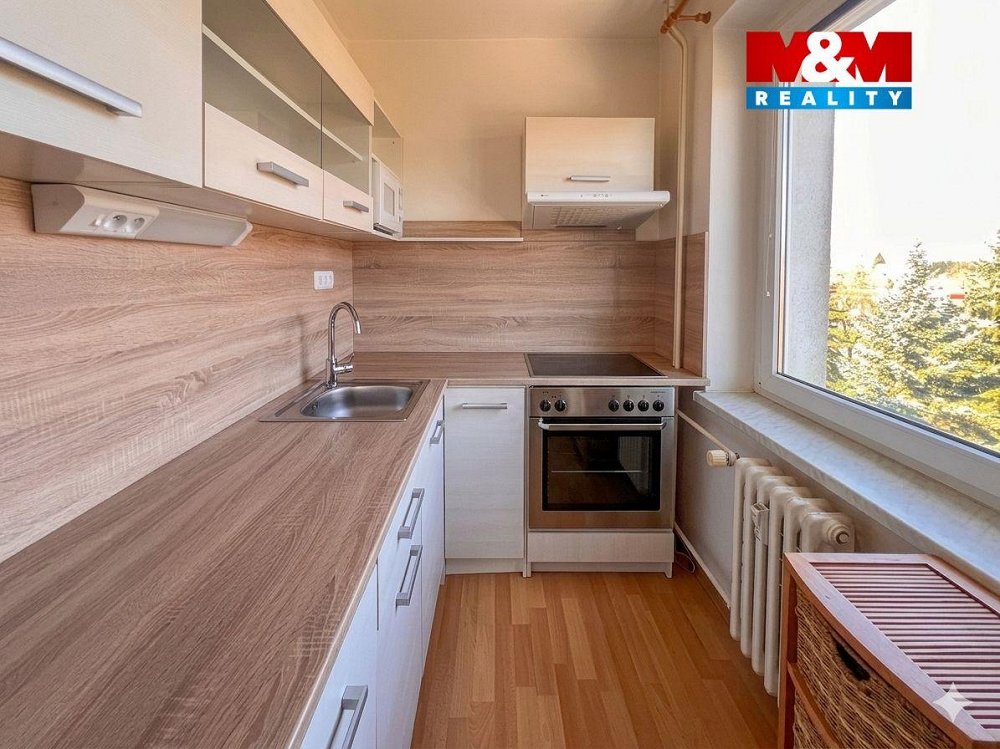 2+kk, Sídliště pionýrů, Úštěk, Litoměřice, Ústecký kraj