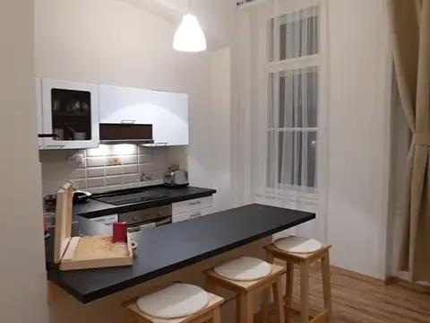 2+kk, Karmelitská, Praha 1 - Malá Strana