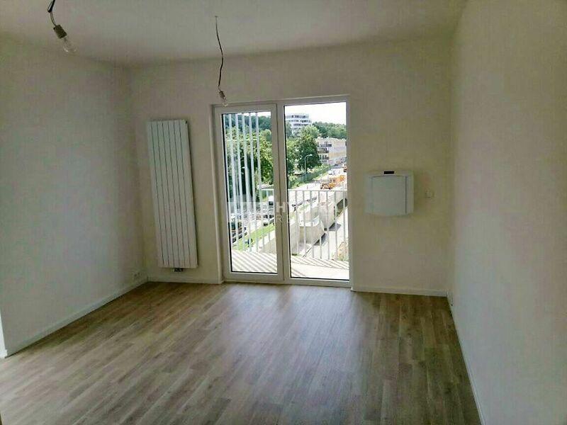 1+kk, Novovysočanská, Praha 3 - Žižkov