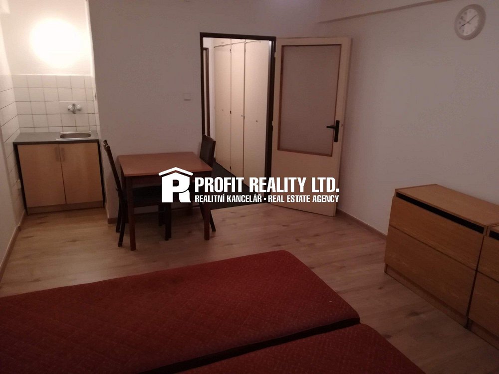 1+kk, Vrážská, Praha 5 - Radotín