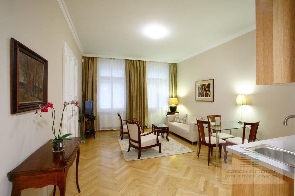 2+kk, Plaská, Praha 5 - Malá Strana