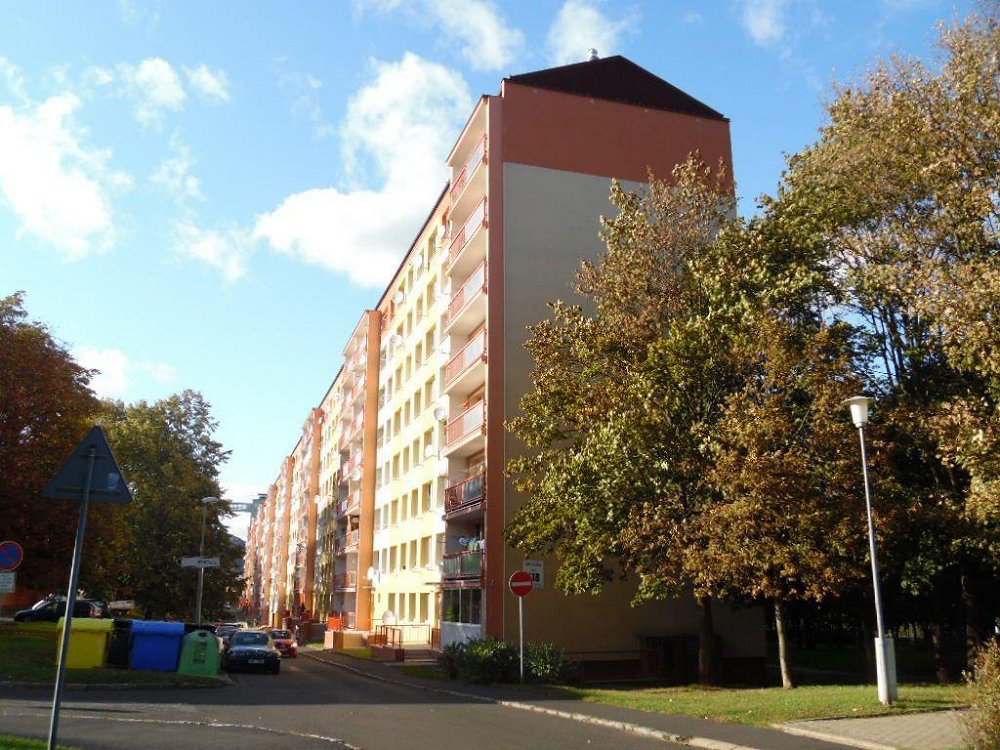 1+1, Most, Ústecký kraj