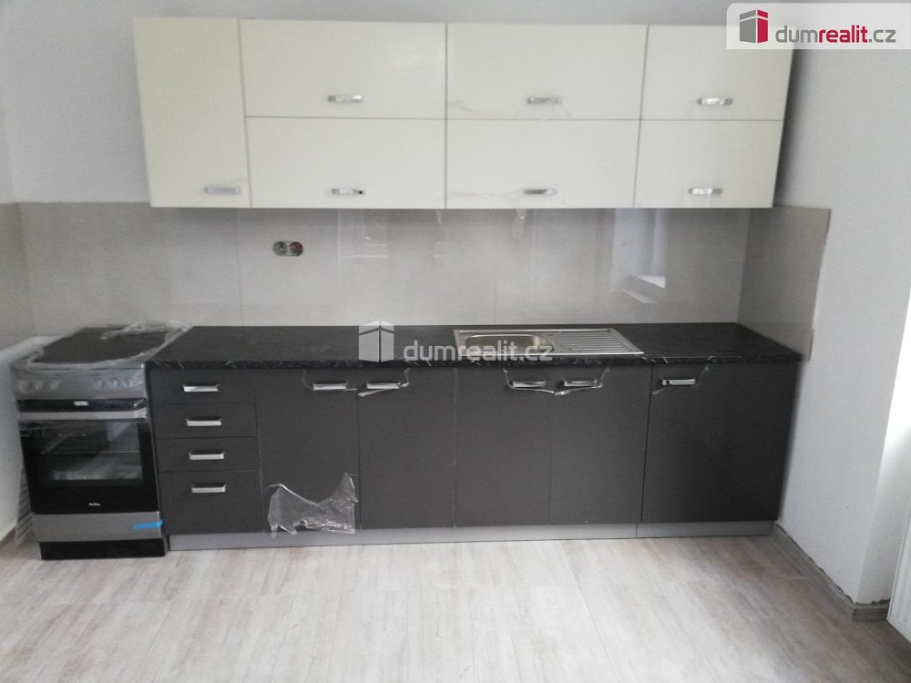 2+1, Modlany, Teplice, Ústecký kraj