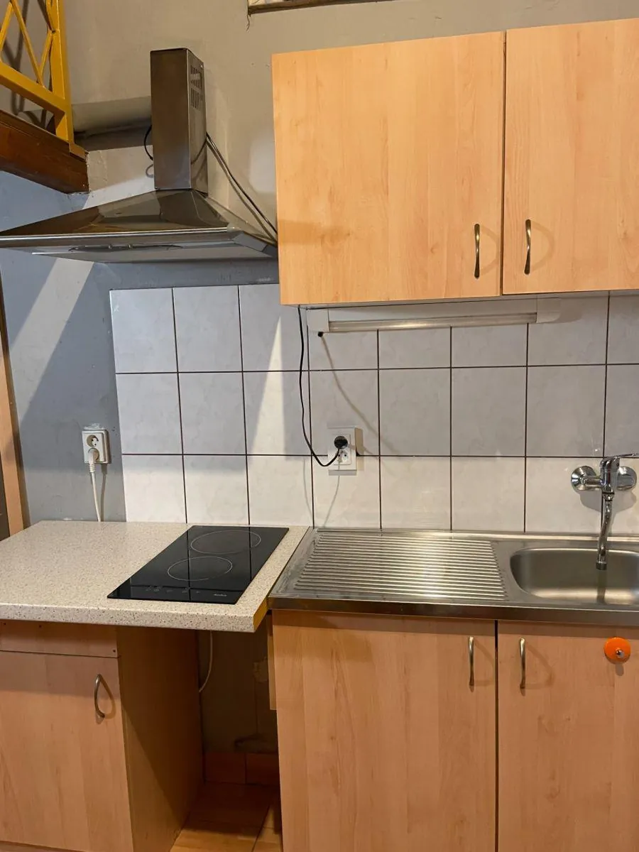 1+kk, Petřínská, Praha 5 - Smíchov