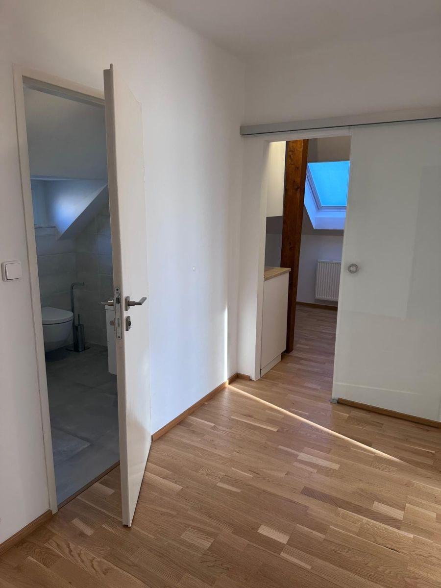 2+kk, Okružní, Praha 4 - Komořany