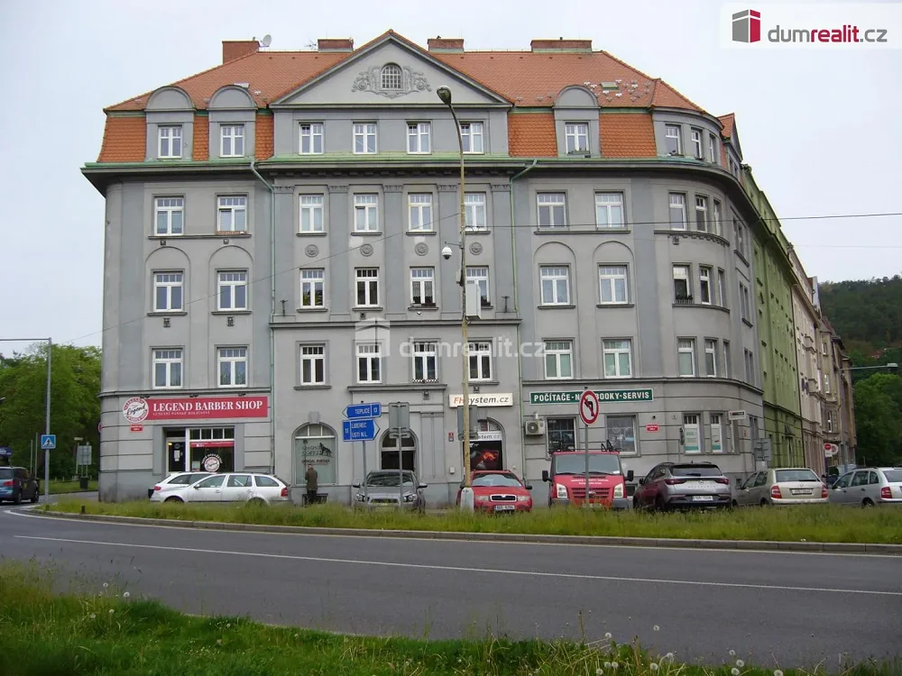 3+1, Revoluční nám., Děčín, Ústecký kraj