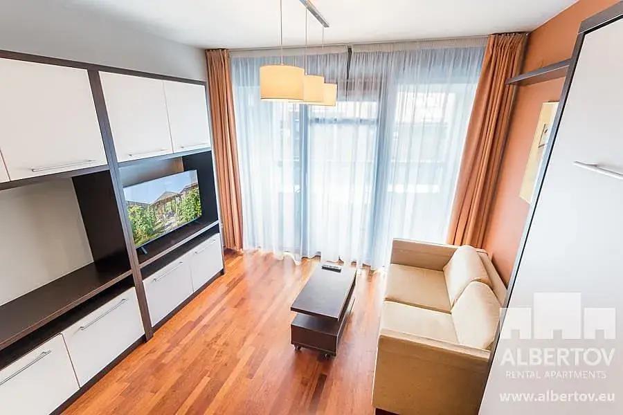 1+kk, Horská, Praha 2 - Nové Město