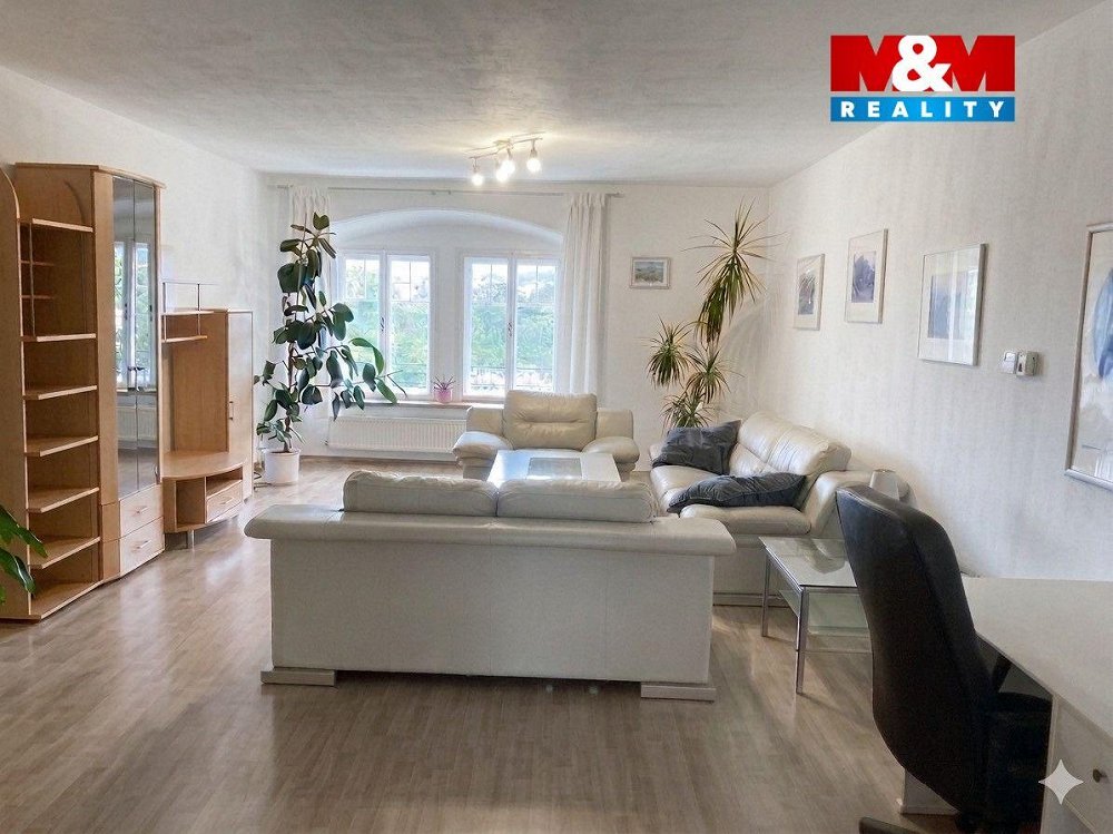 2+1, Staroměstské náměstí, Mladá Boleslav, Středočeský kraj