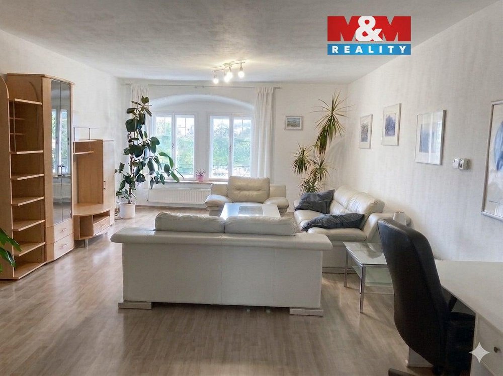 2+1, Staroměstské náměstí, Mladá Boleslav, Středočeský kraj