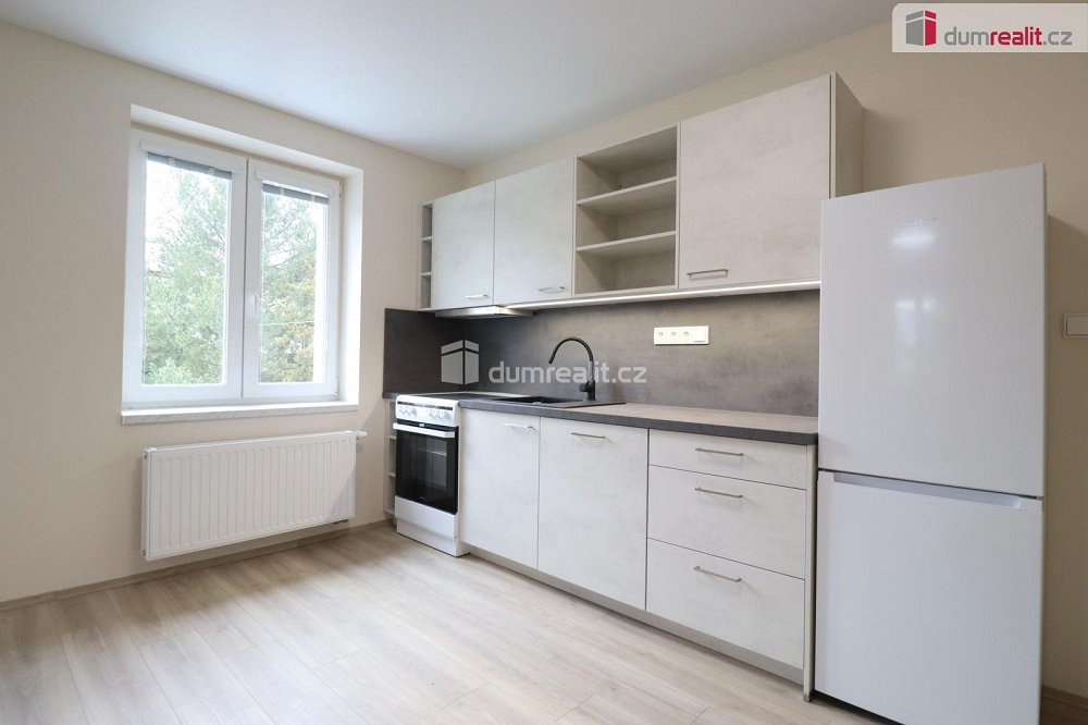 2+kk, Májová, Dalovice, Karlovy Vary, Karlovarský kraj