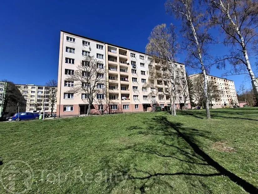 1+1, Revoluční, Chodov, Sokolov, Karlovarský kraj