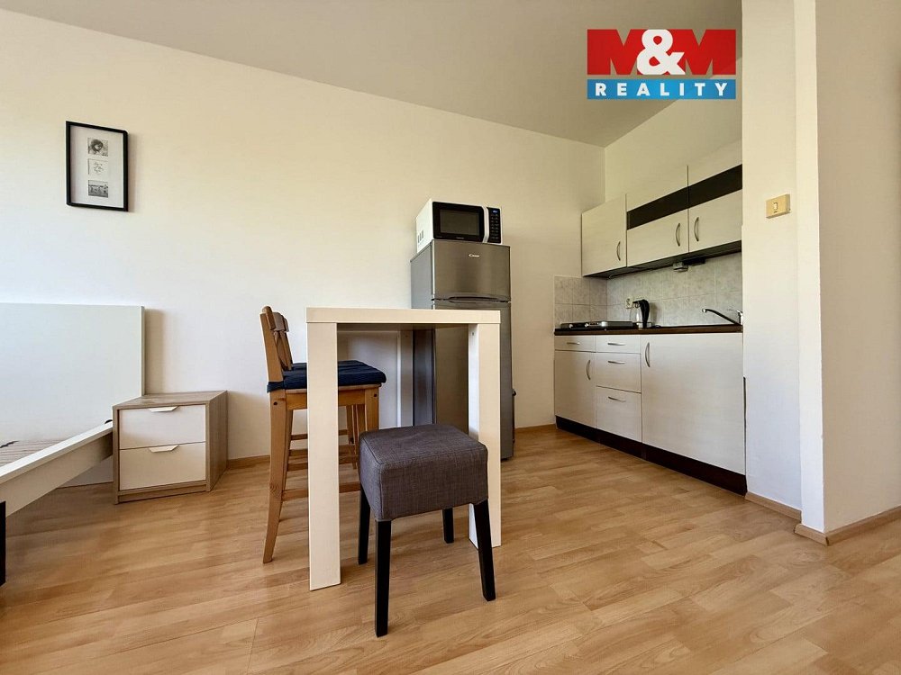 1+kk, Peškova, Praha 5 - Hlubočepy
