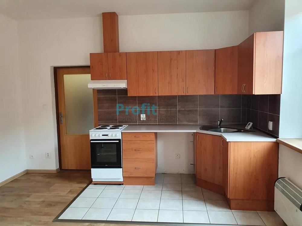 2+kk, Družstevní, Rapotín, Šumperk, Olomoucký kraj