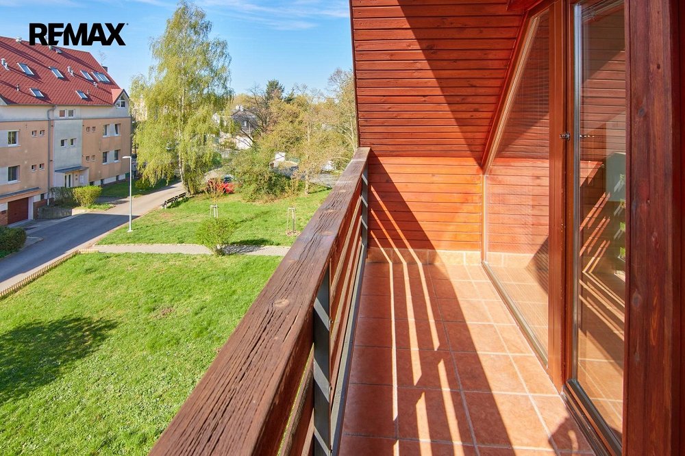 4+kk, Na Pískách, Hostivice, Praha-západ, Středočeský kraj
