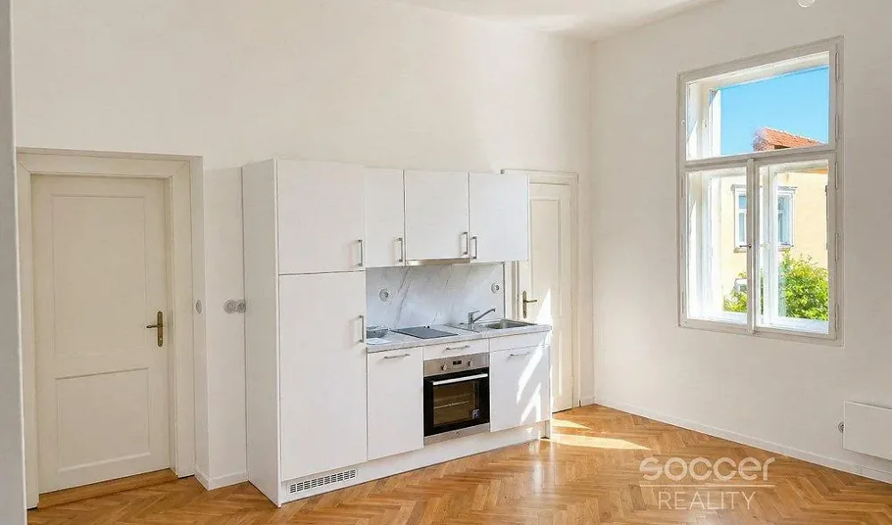 2+kk, Všehrdova, Praha 1 - Malá Strana