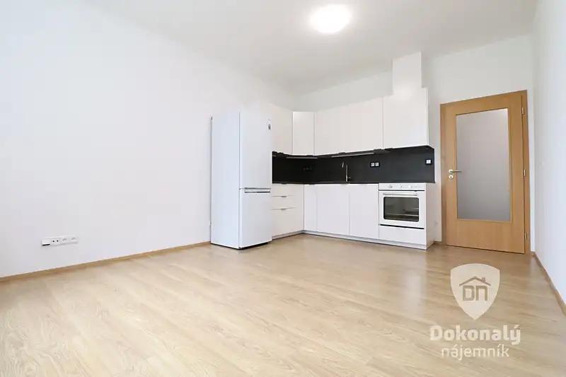 2+kk, V závětří, Praha 7 - Holešovice