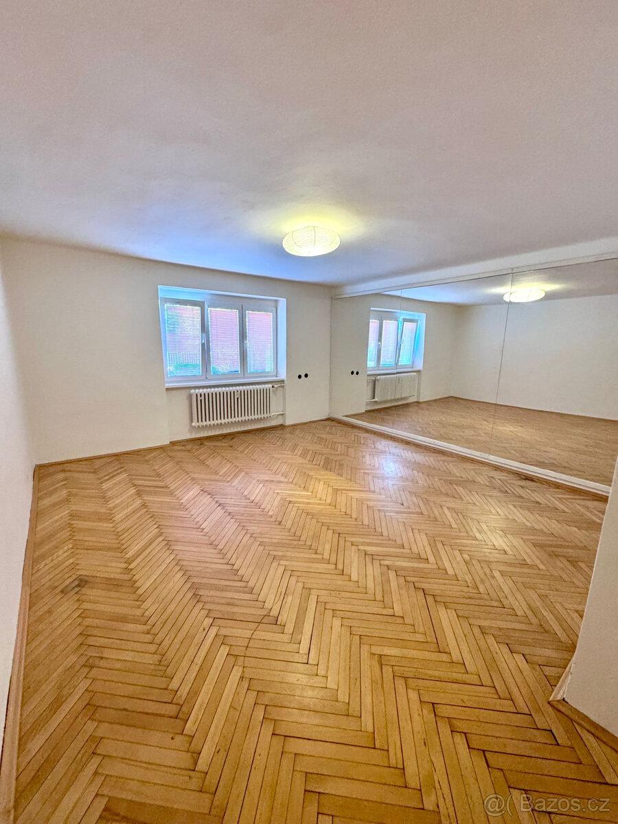 3+1, Jeseniova, Praha 3 - Žižkov