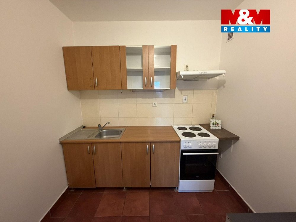 2+kk, Hlučínská, Kravaře, Opava, Moravskoslezský kraj