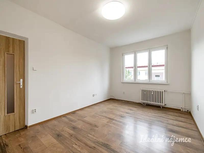 2+1, Nad úžlabinou, Praha 10 - Malešice