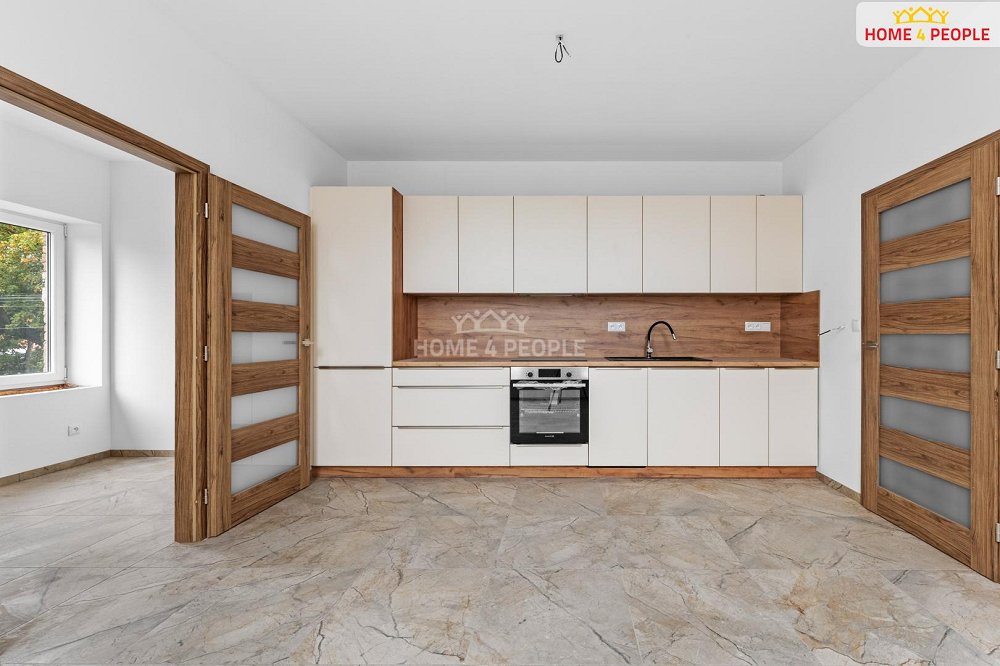 2+kk, Chrášťany, Kolín, Středočeský kraj