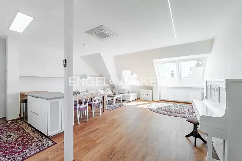 4+kk, náměstí Jiřího z Poděbrad, Praha 2 - Vinohrady