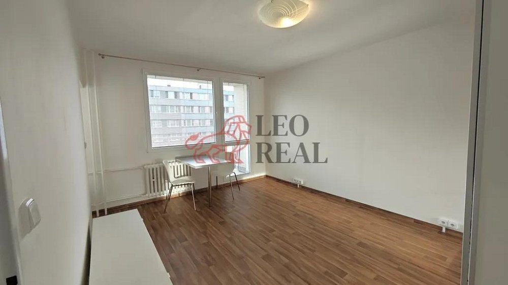 1+kk, Kaplická, Praha 4 - Podolí