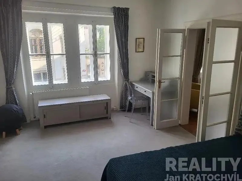 2+1, Maltézské náměstí, Praha 1 - Malá Strana