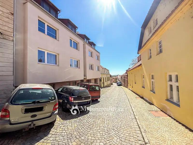 2+kk, Antonínská, Znojmo, Jihomoravský kraj
