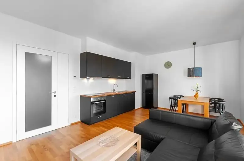 2+kk, Sanderova, Praha 7 - Holešovice